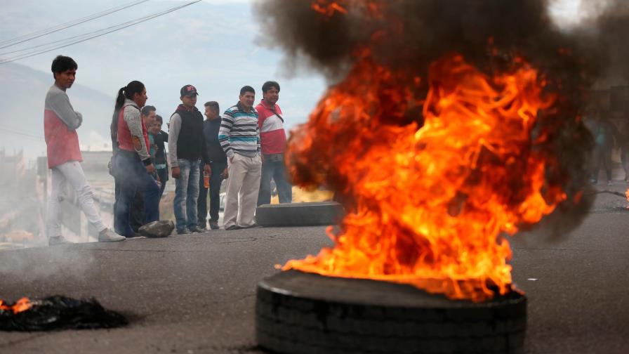 Ecuador decreta el estado de excepción ante protestas por medidas económicas Ecuador decreta el estado de excepción ante protestas por medidas económicas