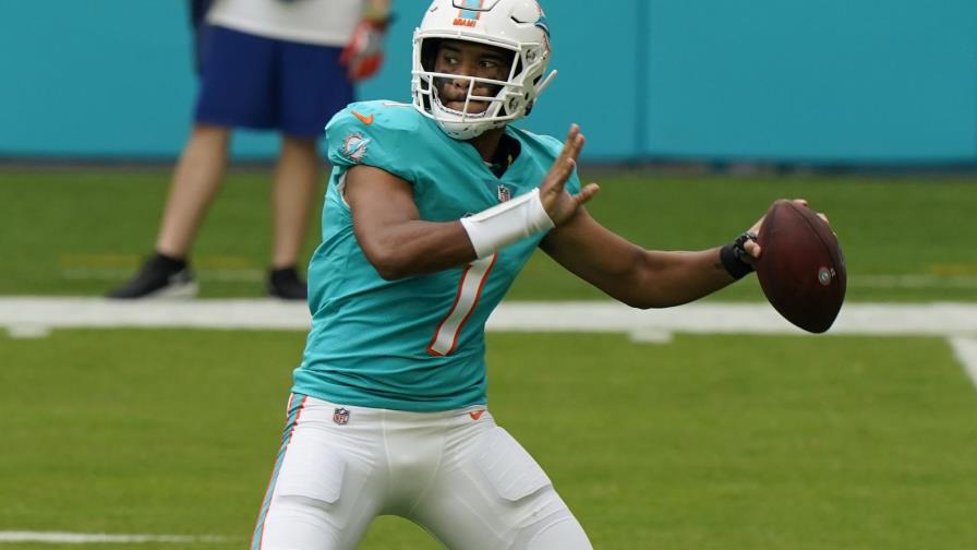 Tua lanza para 296 yardas, Dolphins vencen 19-7 a Dolphins