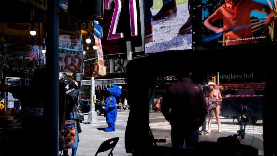 Regreso a la oficina en Nueva York, por ahora en modo híbrido