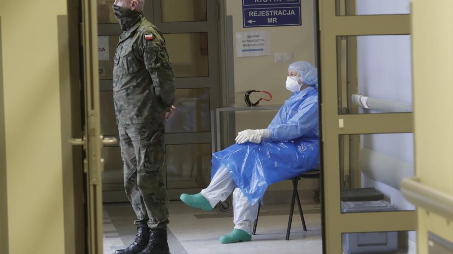 Advierten sobre vacunas anti-COVID falsas en Europa