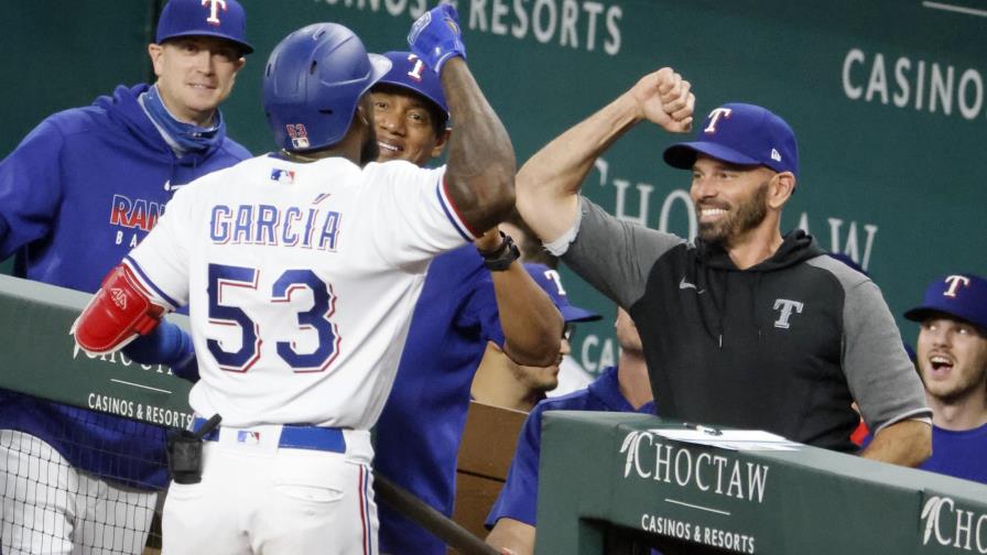 Con otros dos jonrones de García, Rangers vencen a Astros