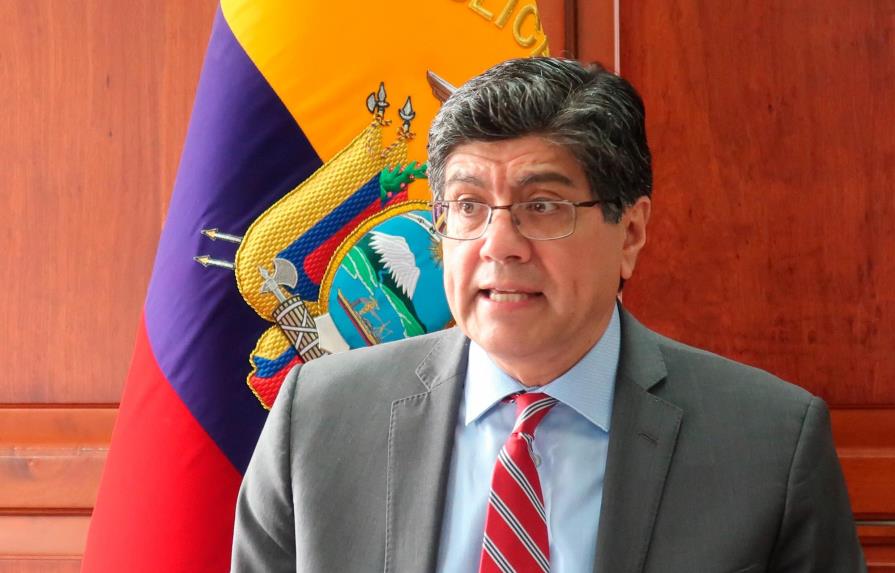 Ecuador pide una sesión extraordinaria de OEA para denunciar intento de caos