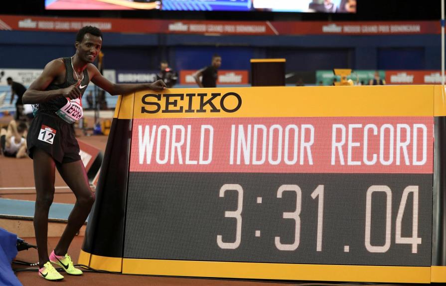 Tefera impone récord mundial en 1.500 metros bajo techo 