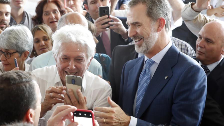 Rey de España aboga por pluralidad y libre expresión en Cuba Rey de España aboga por pluralidad y libre expresión en Cuba