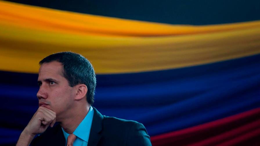 Policías rodean la oficina personal de Guaidó en Venezuela