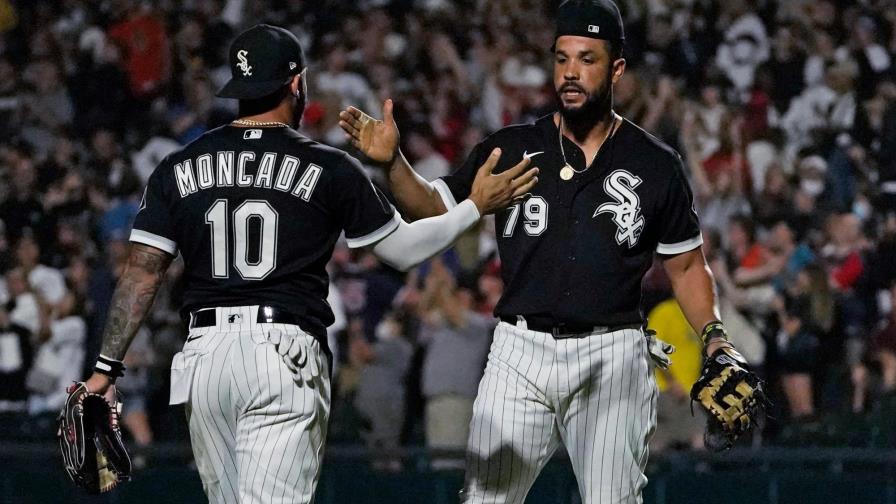 Abreu sacude jonrón de 3 carreras; Medias Blancas ganan Abreu sacude jonrón de 3 carreras; Medias Blancas ganan