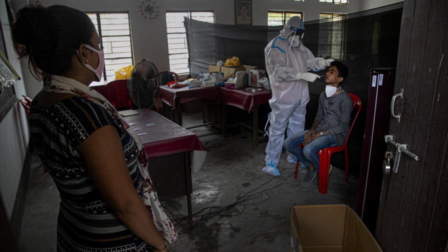 India se convierte en el 2do país más afectado por el virus
