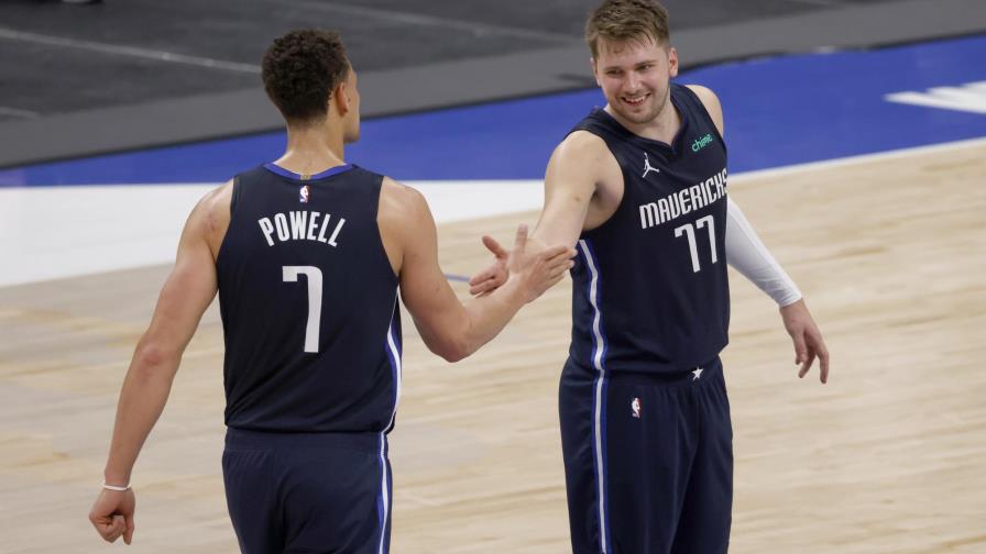 Doncic y Mavs doblegan a Davis y Lakers