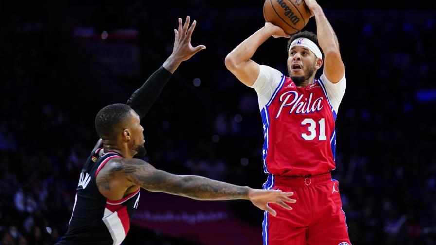 Con 23 puntos de Curry, 76ers supera a los Trail Blazers