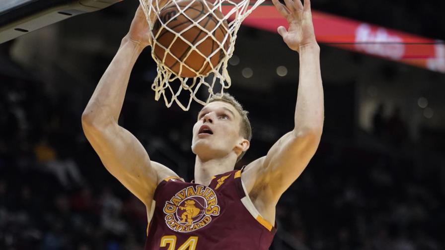 Garland anota 24; Cavs aplastan a Bulls