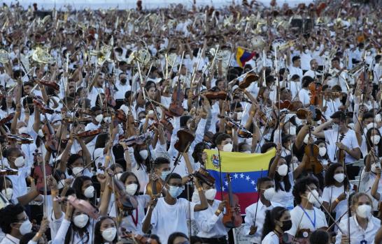 Venezuela busca récord de la orquesta más grande del mundo