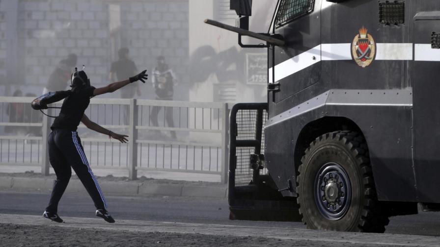 Retiran de internet informe sobre protestas en Bahréin