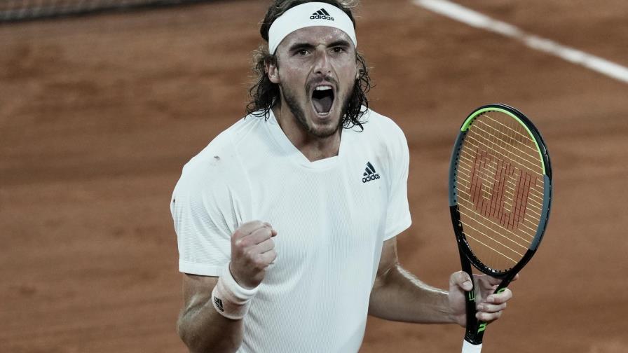 Tsitsipas amansa a Medvedev, contra Zverev en semis