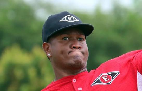 El drama entre pasar de ser prospecto de MLB a reserva en Lidom antes de los 30