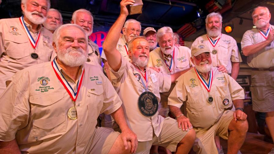 Dueño de plomería, el nuevo gemelo de Hemingway en concurso de Cayo Hueso