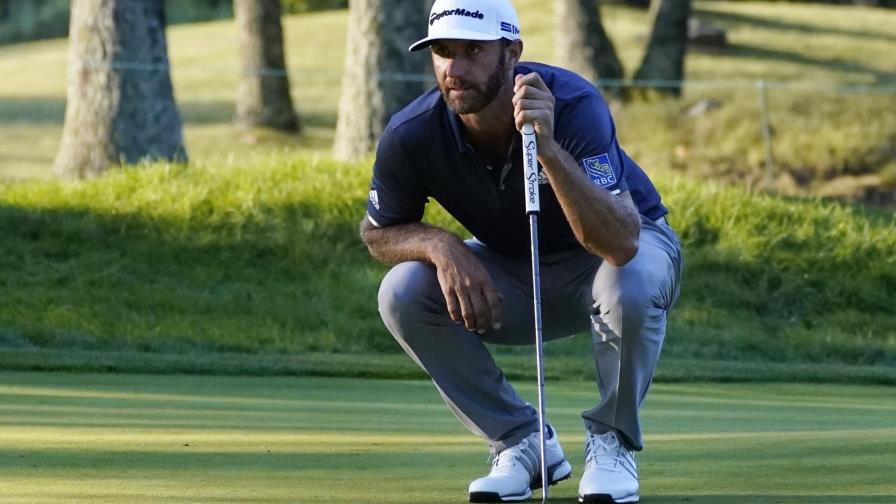 Johnson llega al domingo arriba por 5 golpes en TPC Boston