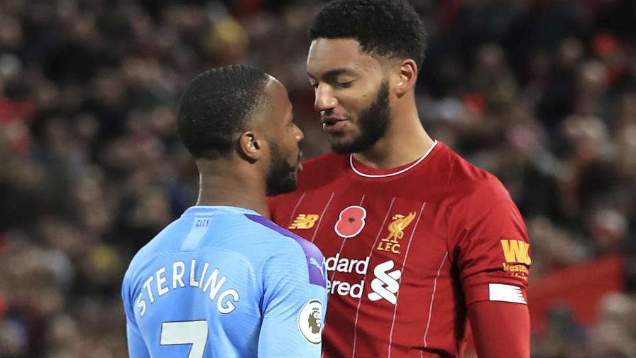 Inglaterra minimiza pelea entre Sterling y Gómez Inglaterra minimiza pelea entre Sterling y Gómez