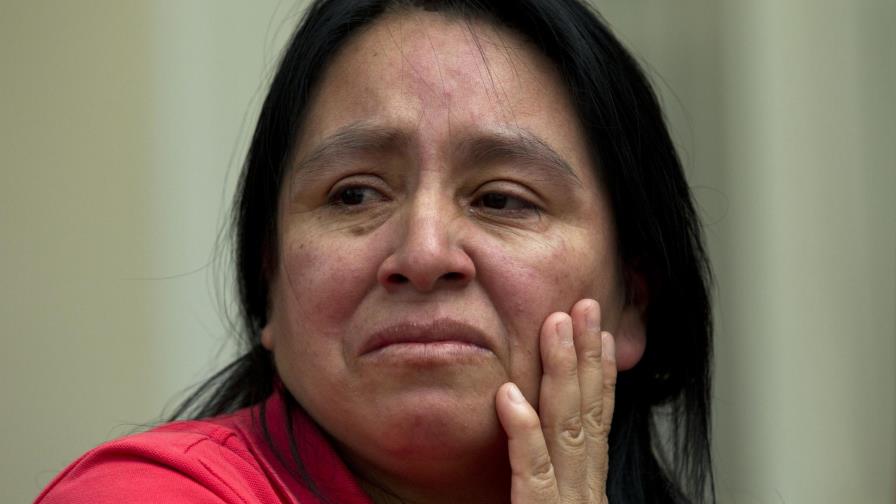 ICE retira grandes multas a migrantes que viven en iglesias ICE retira grandes multas a migrantes que viven en iglesias