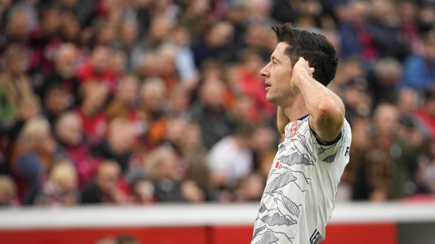 Bayern golea 5-1 a Leverkusen y lidera la Bundesliga Bayern golea 5-1 a Leverkusen y lidera la Bundesliga