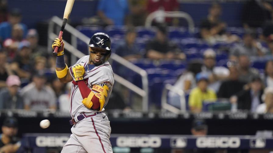 Bravos blanquean 5-0 a Miami; vuelven a golpear a Acuña Bravos blanquean 5-0 a Miami; vuelven a golpear a Acuña