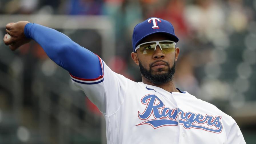 Rangers envían a Andrus a los Atléticos