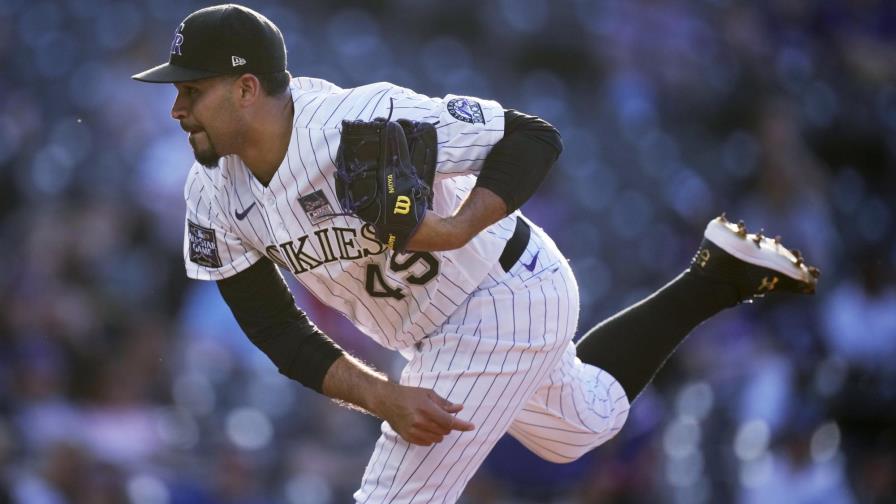 Fuentes consigue jonrón y Rockies derrotan a Rangers Fuentes consigue jonrón y Rockies derrotan a Rangers