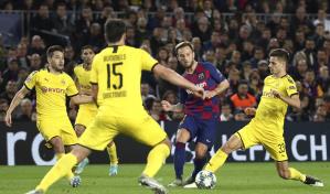 El futuro de Vidal y Rakitic en el Barcelona est&aacute; en suspenso