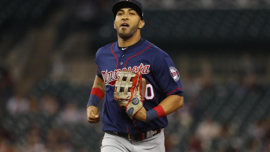 Aguilar pacta con Marlins; Rosario y Mazara, sin convenio