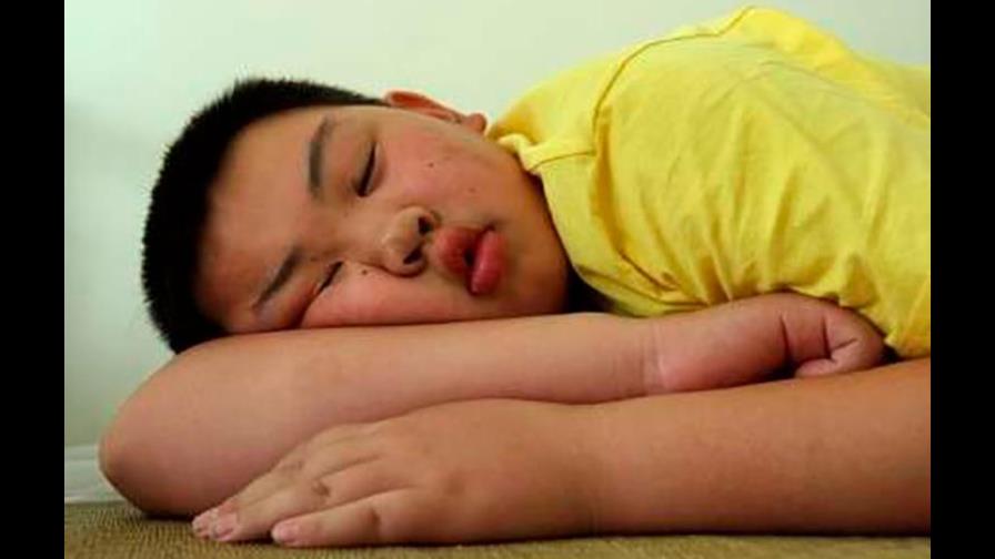 Dormir bien puede hacer más efectiva la inmunización anticovid, dice experta
