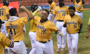 Águilas ganan y se citan con los Gigantes en la serie final de la pelota invernal