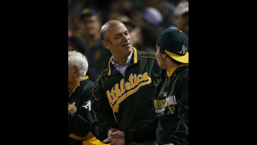Atléticos de Oakland pagarán a peloteros de las menores