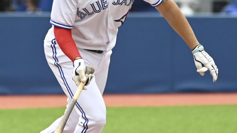 Valera ingresa a lista de COVID-19, familiar da positivo