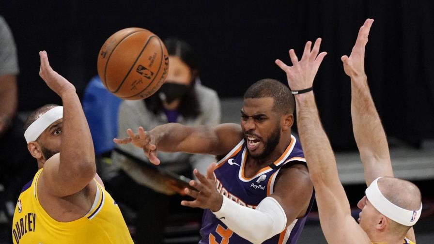 Suns superan expulsión de Booker, derrotan a Lakers 114-104