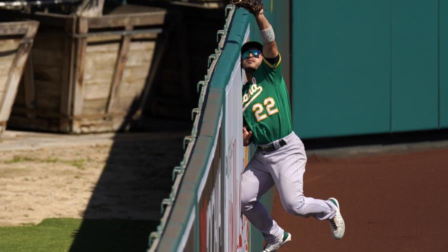 Con tres jonrones, Atléticos vencen 8-4 a los Angelinos Con tres jonrones, Atléticos vencen 8-4 a los Angelinos
