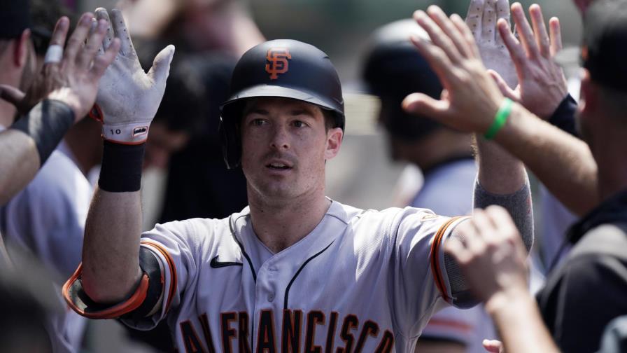 Ataque de 7 en la 13ra da triunfo a Gigantes sobre Angelinos