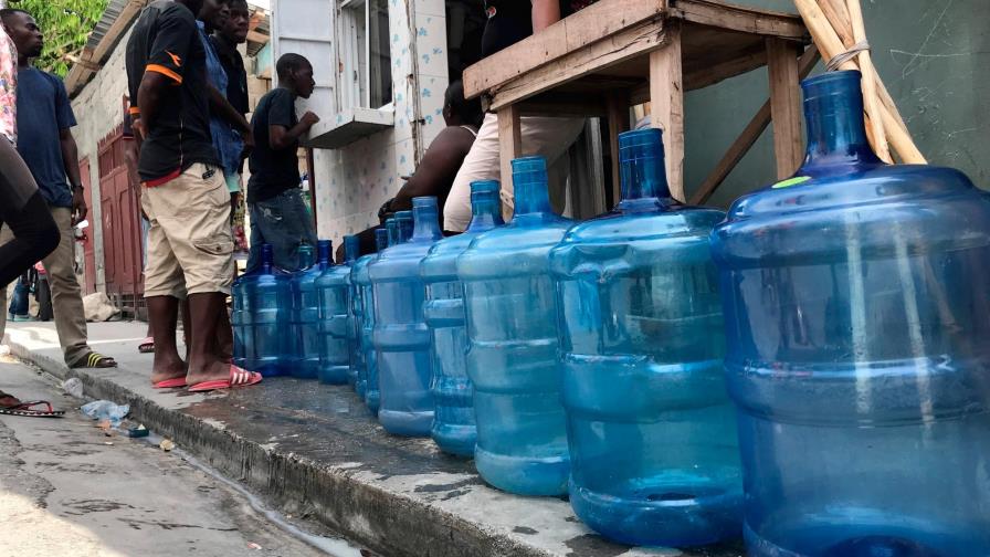 La crisis de combustible seca los grifos en Haití