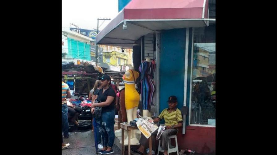 ¿Conoces el fenómeno de la mochila delante al caminar por la Duarte ?