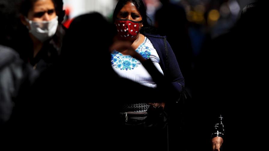 La pandemia de COVID-19 se desacelera en casi todo el mundo La pandemia de COVID-19 se desacelera en casi todo el mundo