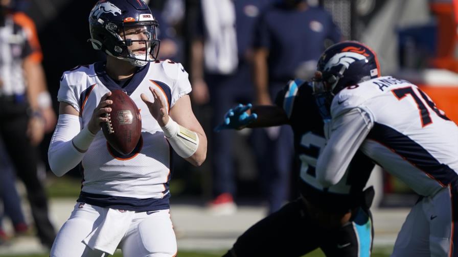 Broncos se aferran y vencen a los Panthers