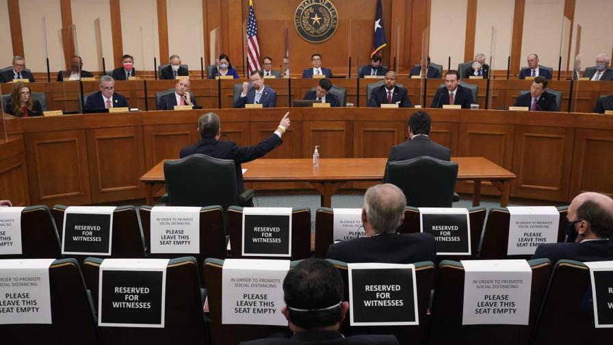 Texas, furiosa tras los apagones; cuestionamientos fuertes