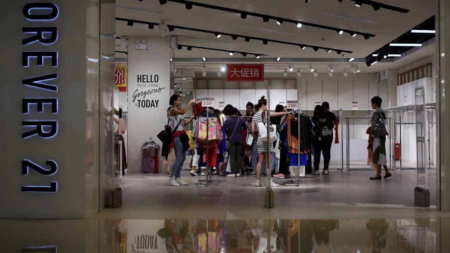 La cadena de moda Forever 21 seguirá operando en Latinoamérica