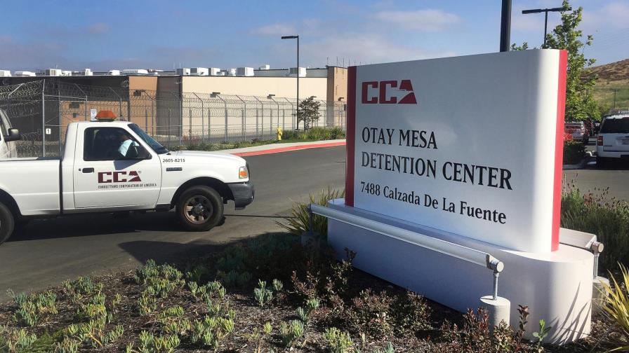EEUU registra 1ra muerte por COVID-19 de migrante detenido