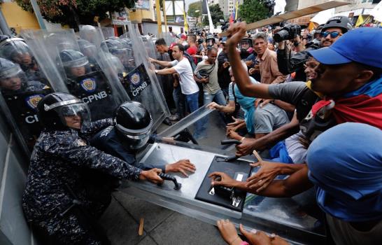 Un año de pandemia a través de los fotógrafos de AP