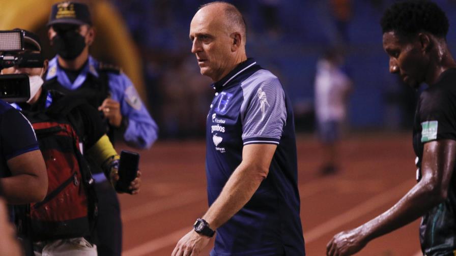 Última en eliminatorias, Honduras despide al DT Coito