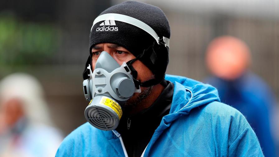 Ecuador espera que contagio en Guayaquil llegue en breve al pico de la curva