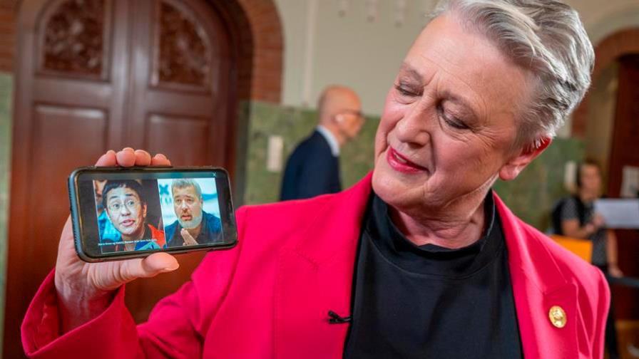 La UE celebra que Nobel de la Paz premie al periodismo independiente La UE celebra que Nobel de la Paz premie al periodismo independiente