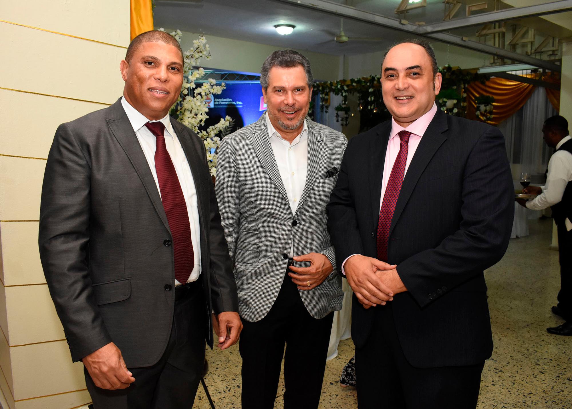 Ramón de los Santos, Jorge Rivas y Erubén Peña.