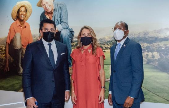 Banreservas celebra en Fitur sus 80 años exaltando la dominicanidad