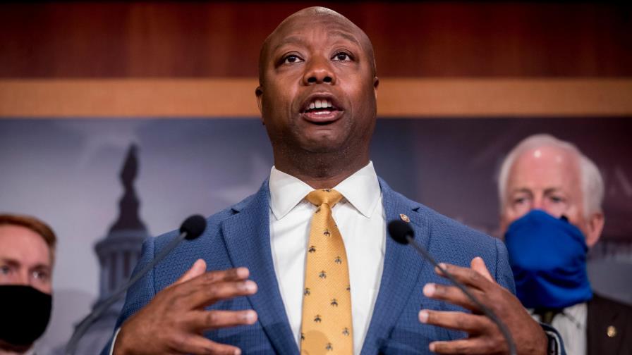 Senadores republicanos lanzan plan de reforma policial