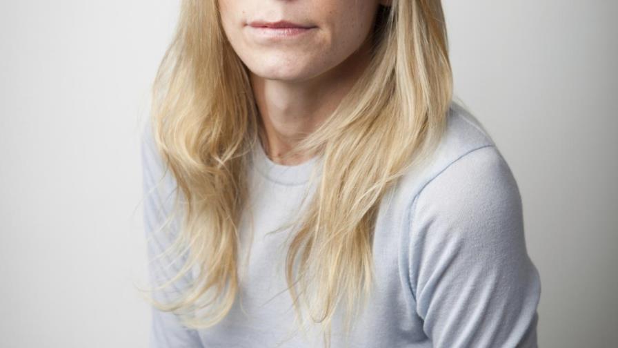 De Niro protagoniza drama en la vida real con exempleada